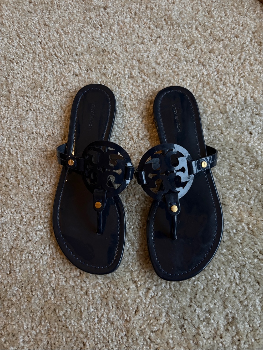 Tory Burch Navy blue Patent Miller Logo Thong Sandals